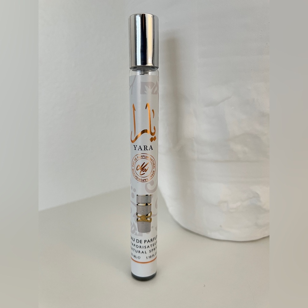 Lattafa Yara Moi Travel Spray